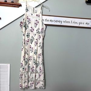 Disney Floral Women’s Summer Dress (M)